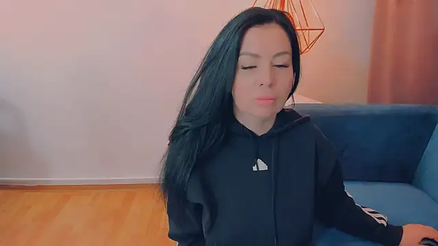 LayaFlow online show from 28, 3, 2026