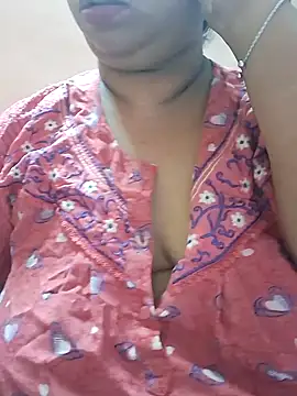 Snapshot of Ravina_patil1 chatting on 14, 1, 2025 Ravina patil1 online show from 14, 1, 2025