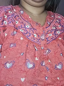 Snapshot of Ravina_patil1 chatting on 20, 2, 2025 Ravina patil1 online show from 20, 2, 2025