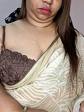 Ravina patil1 online show from 18, 12, 2025