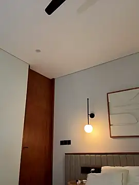 LunaRase online show from 10, 1, 2026