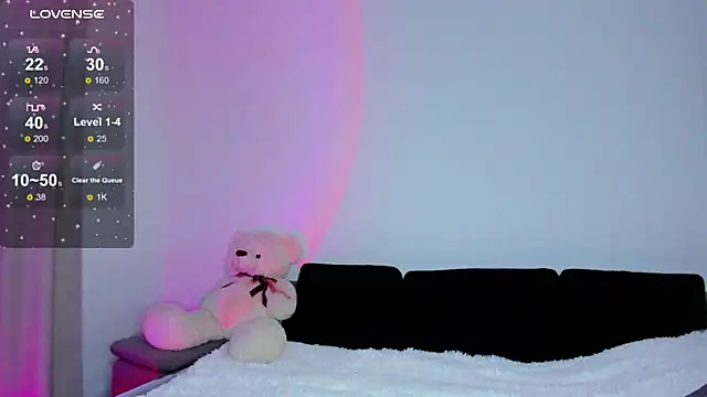 misspollywow online show from 21, 9, 2025