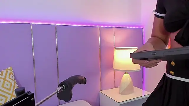 SophyRuiz  online show from 29, 11, 2025