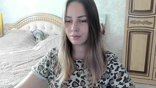 Snapshot of Mia_shy1 chatting on 10, 11, 2025 Mia shy1 online show from 10, 11, 2025