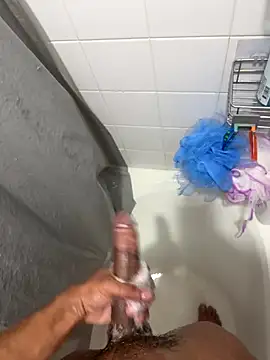 Snapshot of kingoqueens chatting on 15, 12, 2025 kingoqueens online show from 15, 12, 2025