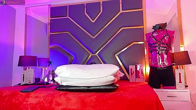 Scarlettt Ass online show from 16, 2, 2026