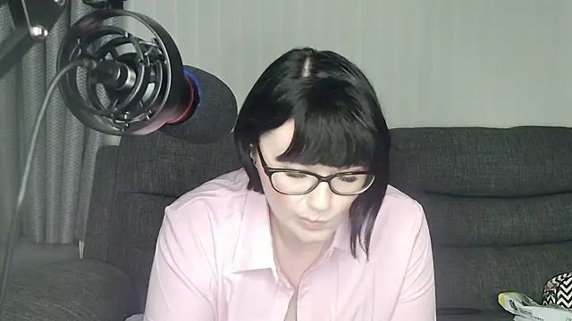 Snapshot of SquirtingIrishShannon chatting on 22, 1, 2025 SquirtingIrishShannon online show from 22, 1, 2025