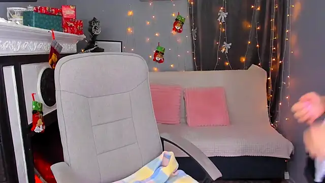 Snapshot of Anny_Jey_ chatting on 25, 12, 2024 Anny Jey online show from 25, 12, 2024