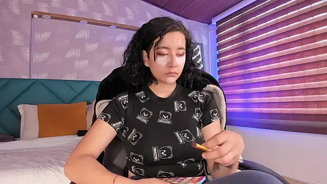 Snapshot of Moony_14 chatting on 21, 9, 2025 Moony 14 online show from 21, 9, 2025