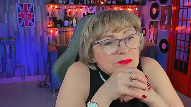 sugar vivien online show from 13, 3, 2025