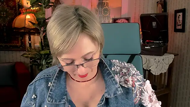 sugar vivien online show from 20, 3, 2025