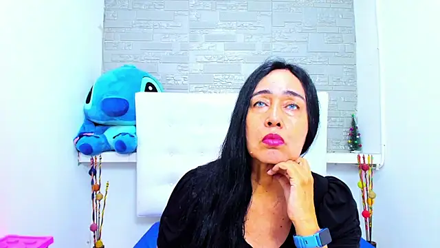 Snapshot of HorniestMilf chatting on 24, 9, 2025 HorniestMilf online show from 24, 9, 2025