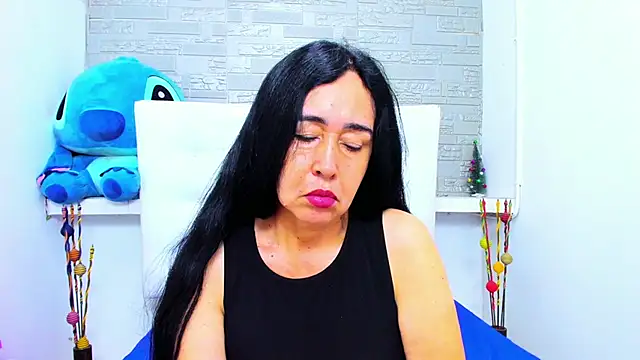 Snapshot of HorniestMilf chatting on 28, 9, 2025 HorniestMilf online show from 28, 9, 2025