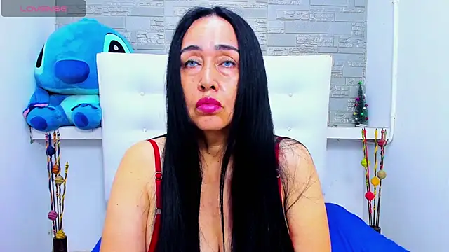 Snapshot of HorniestMilf chatting on 19, 10, 2025 HorniestMilf online show from 19, 10, 2025