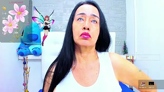 Snapshot of HorniestMilf chatting on 24, 10, 2025 HorniestMilf online show from 24, 10, 2025