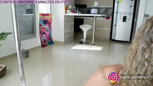 Melina-Smith online show from 4, 10, 2025