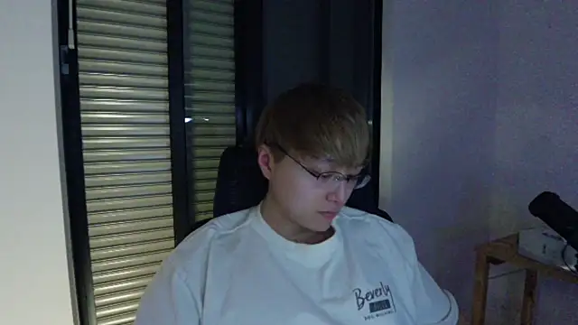 Tkcqcc online show from 27, 2, 2025