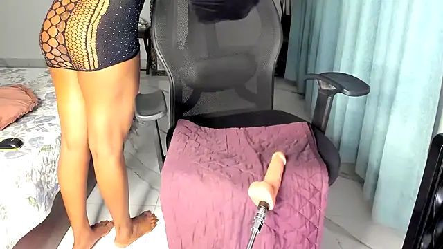 Bad Girl Kayra69 online show from 24, 1, 2025