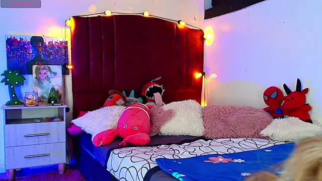 alisson zafiro  online show from 8, 10, 2025