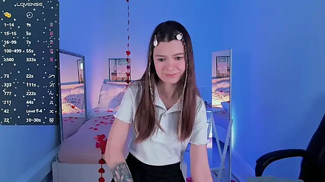 Lil Amelie online show from 10, 2, 2025