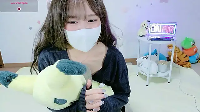  Iroha 99 online show from 17, 11, 2025