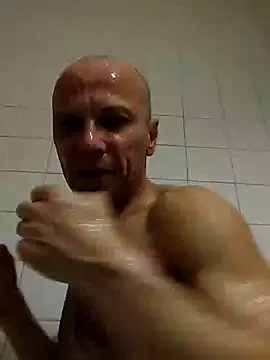 Snapshot of wedge75 chatting on 27, 12, 2024 wedge75 online show from 27, 12, 2024