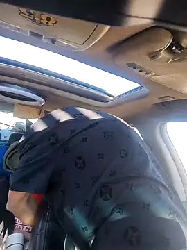 Stickybros2u online show from 1, 12, 2024