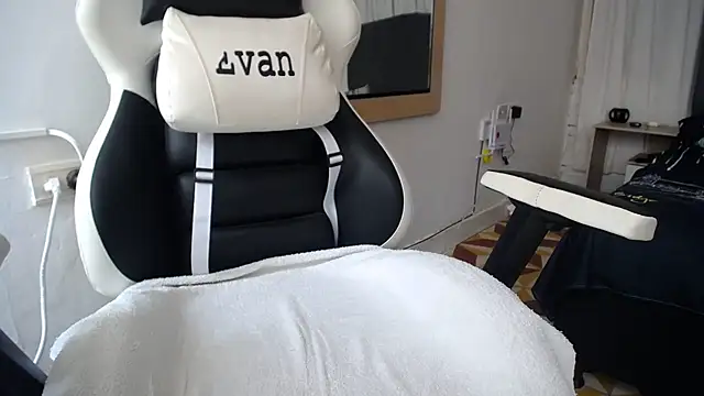 Valerioe online show from 17, 2, 2025