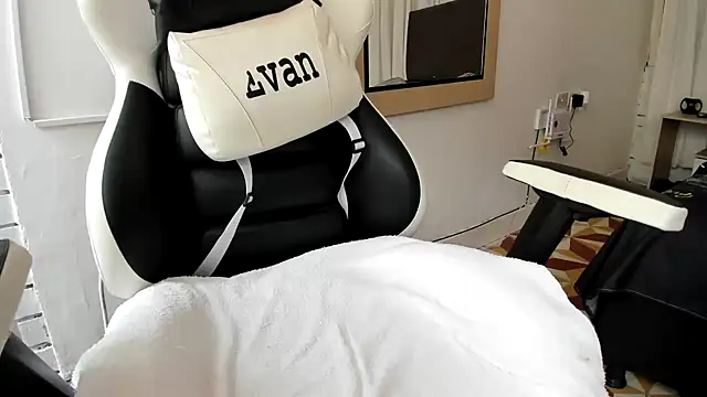 Valerioe online show from 3, 3, 2025