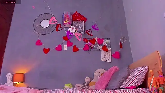 tiffbeatiful online show from 13, 2, 2025