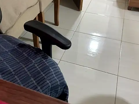 Hsavio online show from 2, 12, 2025