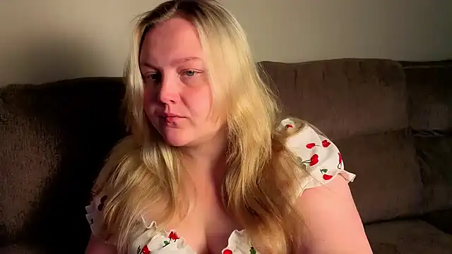 PhatAssBlond online show from 26, 7, 2026