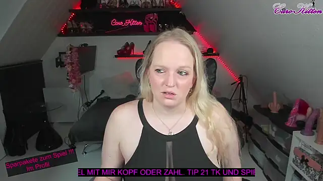 caro kitten online show from 25, 1, 2025