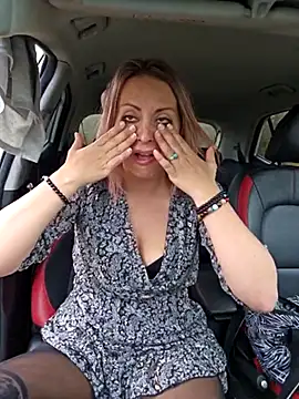 Jade Emeraud online show from 10, 3, 2025