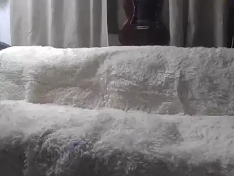 2Hot2gether69 online show from 7, 12, 2024