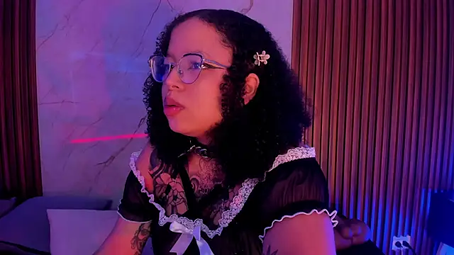 Emiilycollins online show from 26, 10, 2025