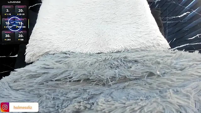 LIZ HOLMES online show from 25, 1, 2025