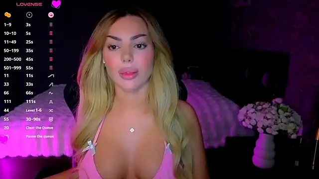 babyleilaa online show from 15, 4, 2026