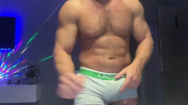 Snapshot of KarlosRichi chatting on 5, 1, 2025 KarlosRichi online show from 5, 1, 2025