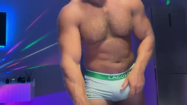 Snapshot of KarlosRichi chatting on 12, 10, 2025 KarlosRichi online show from 12, 10, 2025