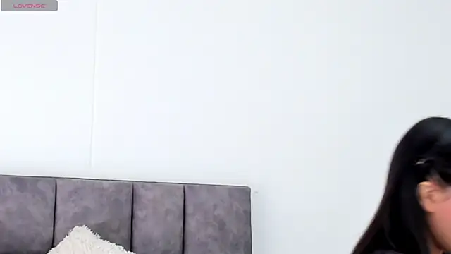 VeronicaTonu online show from 13, 2, 2025