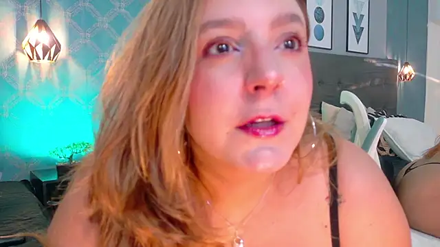 AmbarRoberts  online show from 31, 3, 2026