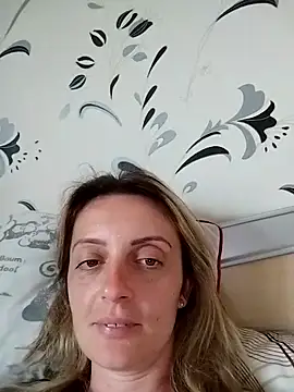 SophyGirl online show from 20, 3, 2026