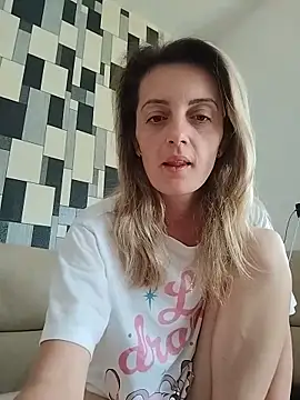 Snapshot of SophyGirl chatting on 31, 5, 2026 SophyGirl online show from 31, 5, 2026