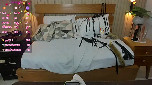 luciana ballesteros  online show from 6, 2, 2025