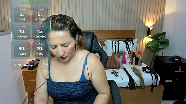 luciana ballesteros  online show from 6, 1, 2026