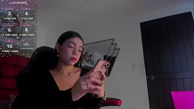 FaloonRoussel online show from 3, 12, 2025