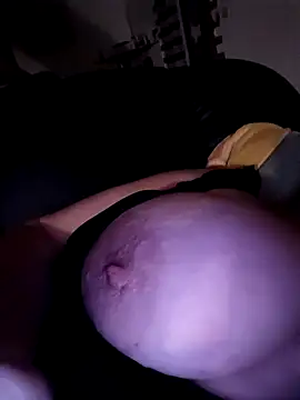 poussychats online show from 23, 2, 2025