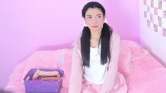 MIDORI BACK 01 online show from 6, 2, 2025