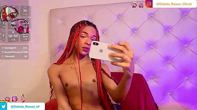 Snapshot of DakotaRosee chatting on 5, 10, 2025 DakotaRosee online show from 5, 10, 2025